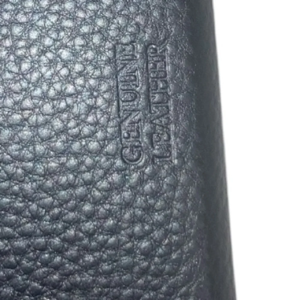 Stella & Max Black leather Wallet